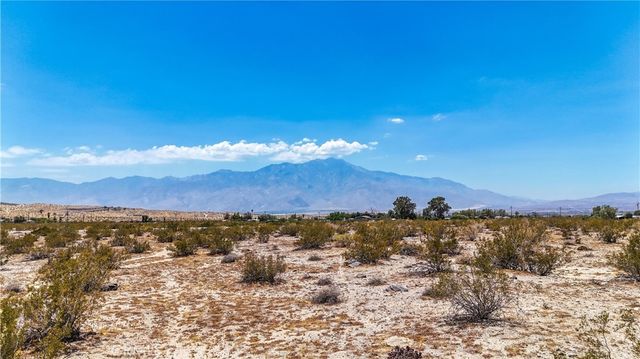 60 Dillon Road, Sky Valley, CA 92241