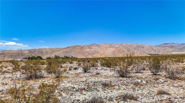 60 Dillon Road, Sky Valley, CA 92241