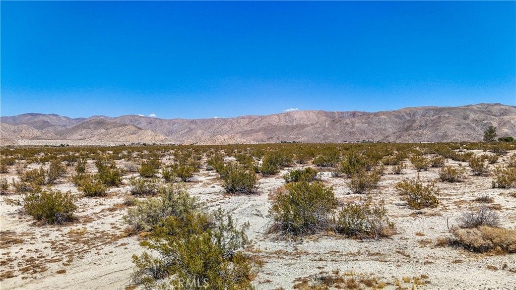 Image 19 of property listing at 60 Dillon Road, Desert Hot Springs, CA 92241