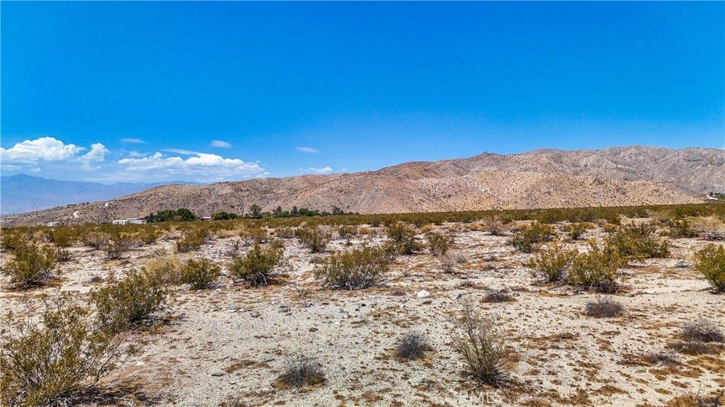 Image 24 of property listing at 60 Dillon Road, Desert Hot Springs, CA 92241