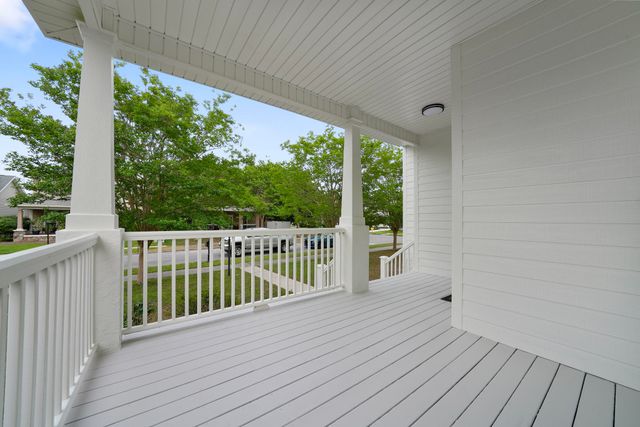 300 Coconut Grove Court, Panama City Beach, FL 32407