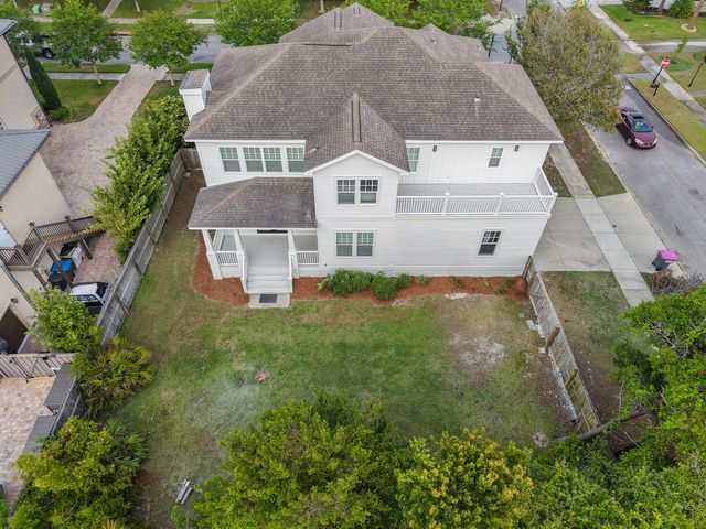 300 Coconut Grove Court, Panama City Beach, FL 32407