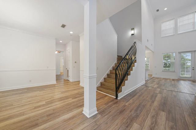 300 Coconut Grove Court, Panama City Beach, FL 32407