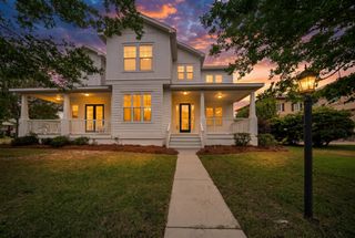 300 Coconut Grove Court, Panama City Beach, FL 32407