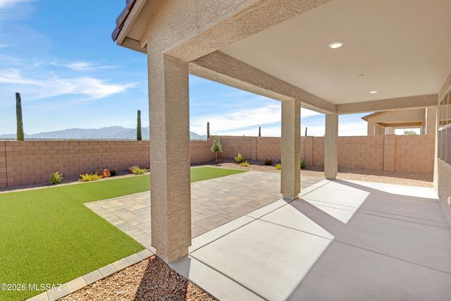5618 W Carillon Ridge Lane, Marana, AZ 85743