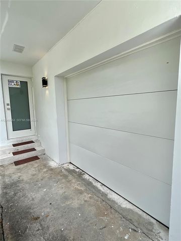 850 NE 127th Street, North Miami, FL 33161