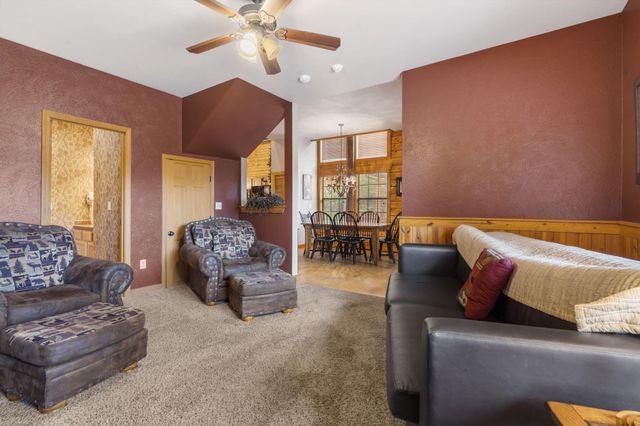 272 Oakridge Road, Branson, MO 65616