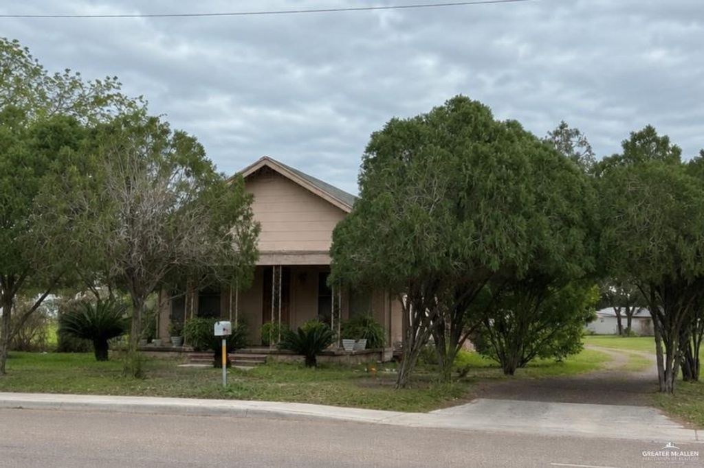 630 E Sam Houston Boulevard, Pharr, TX 78577