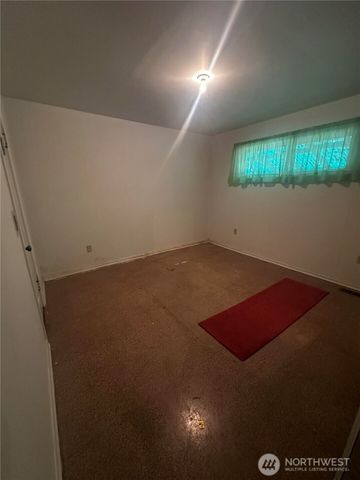 3268 NW Erlands Court, Bremerton, WA 98312