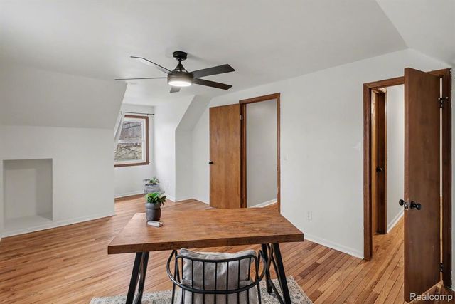 4837 Mack Road, Howell, MI 48855