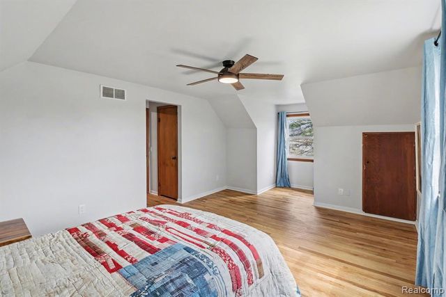 4837 Mack Road, Howell, MI 48855