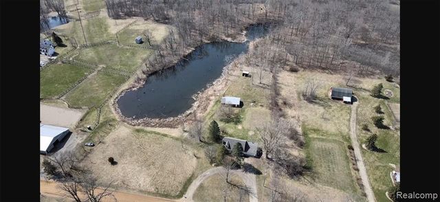 4837 Mack Road, Howell, MI 48855