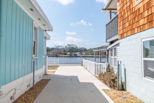 59 Lewis Blvd, St Augustine, FL 32084