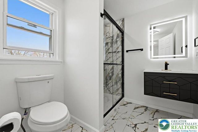 1122 North Van Buren Street, Allentown City, PA 18109