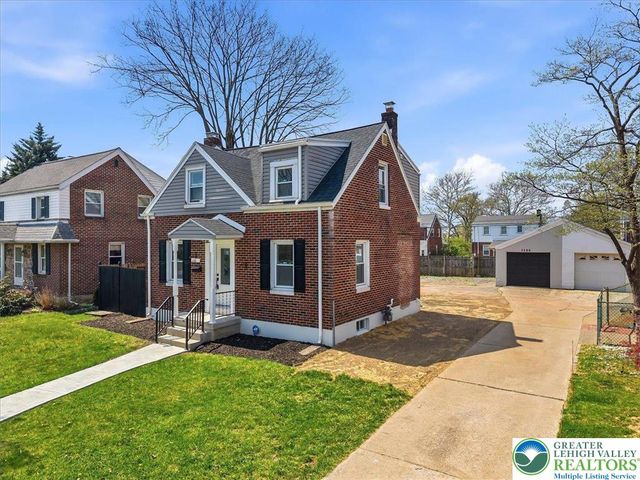 1122 North Van Buren Street, Allentown City, PA 18109