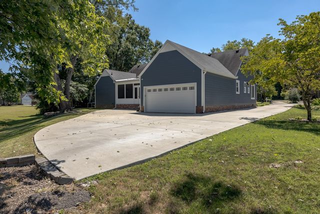 1407 Glade Ct, Franklin, TN 37069
