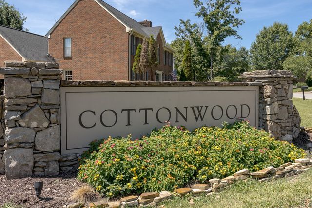 1407 Glade Ct, Franklin, TN 37069