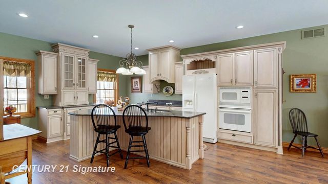 7147 Gary Road, Chesaning Twp, MI 48616