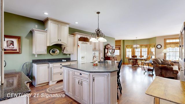 7147 Gary Road, Chesaning Twp, MI 48616