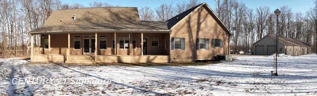7147 Gary Road, Chesaning Twp, MI 48616