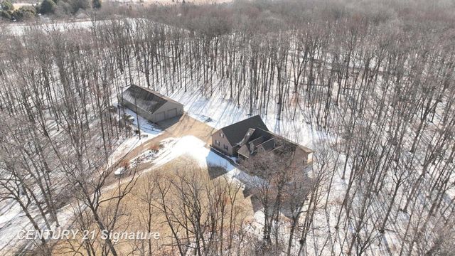 7147 Gary Road, Chesaning Twp, MI 48616