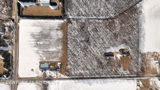 7147 Gary Road, Chesaning Twp, MI 48616