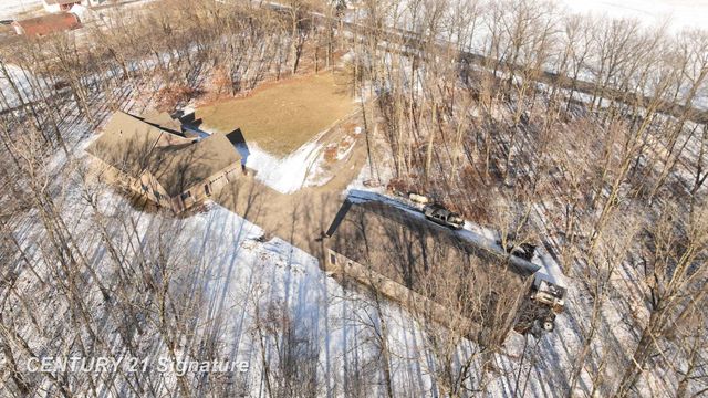 7147 Gary Road, Chesaning Twp, MI 48616