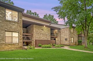 161 Cross Slope Court, J, Manalapan, NJ 07726