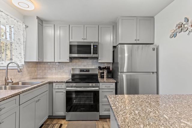 613 Hillsboro Rd Apt A11, Franklin, TN 37064