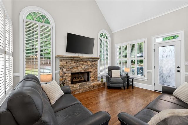 4164 Nobleman Point, Peachtree Corners, GA 30097