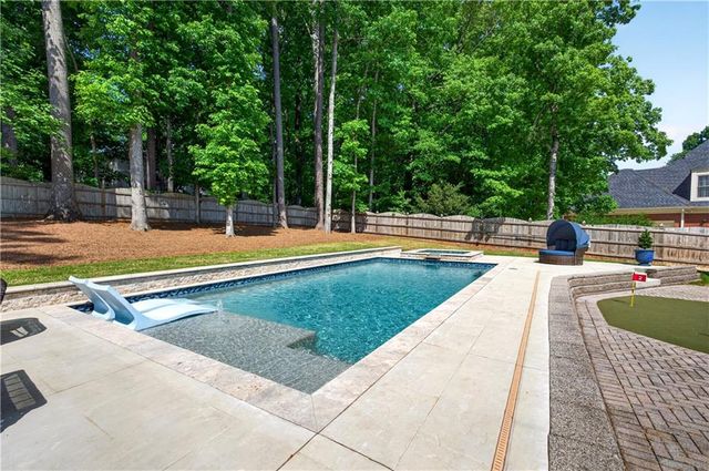 4164 Nobleman Point, Peachtree Corners, GA 30097