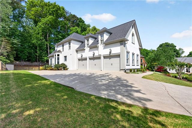 4164 Nobleman Point, Peachtree Corners, GA 30097