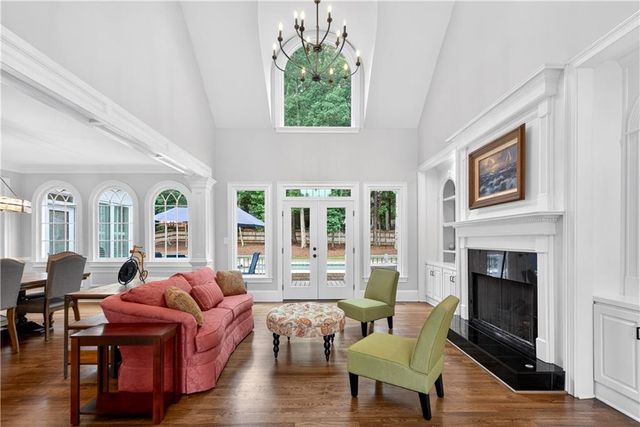 4164 Nobleman Point, Peachtree Corners, GA 30097