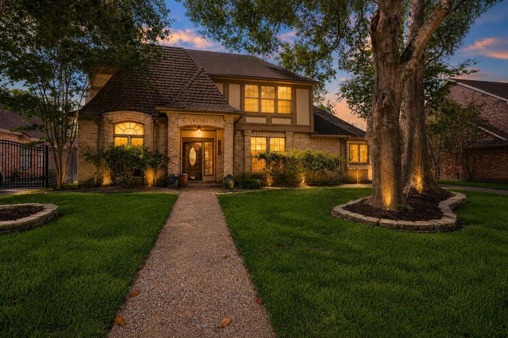 18311 Mountfield Drive, Houston, TX 77084
