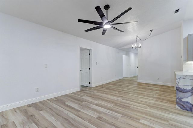 7711 LAKESIDE WOODS DRIVE, Orlando, FL 32810