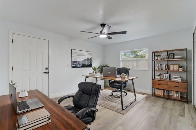 7711 LAKESIDE WOODS DRIVE, Orlando, FL 32810
