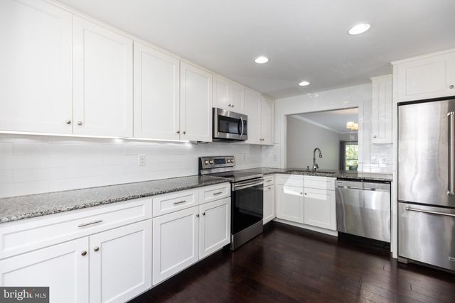 606 BENHAM CT, Newark, DE 19711