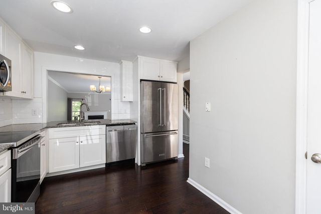 606 BENHAM CT, Newark, DE 19711