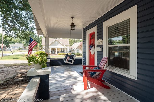 422 N 15th Street, Van Buren, AR 72956