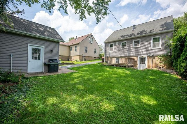 122 E CHERRY RIDGE Lane, Peoria, IL 61614