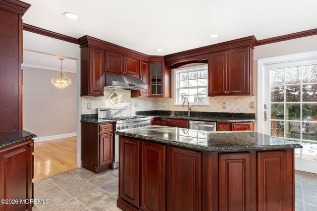 18 Rutgers Drive, Howell, NJ 07731