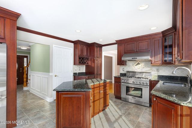 18 Rutgers Drive, Howell, NJ 07731