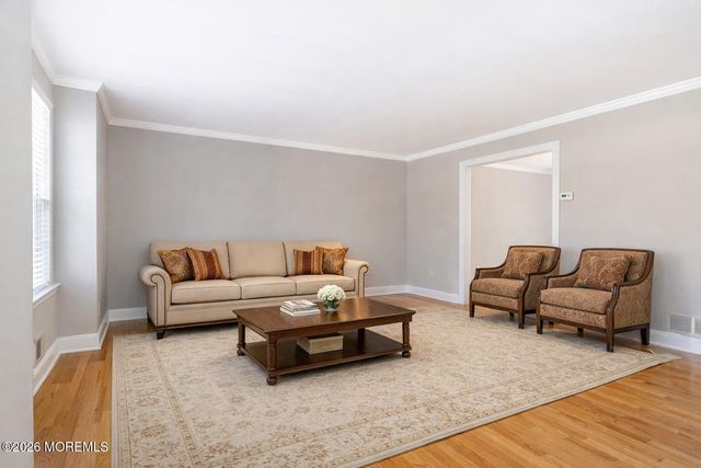 18 Rutgers Drive, Howell, NJ 07731