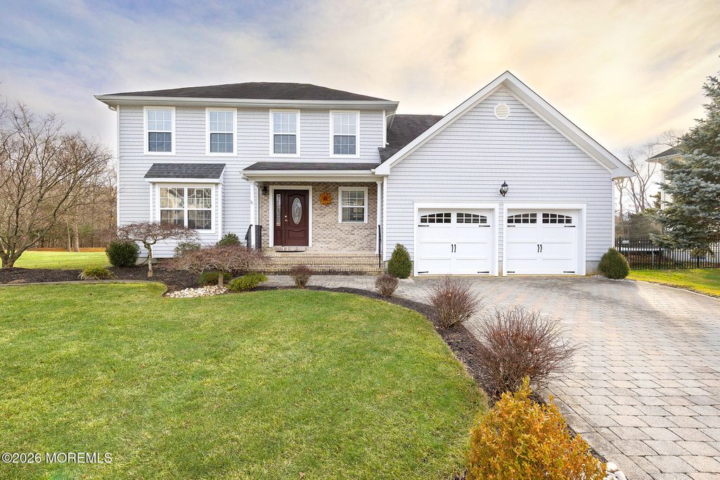 18 Rutgers Drive, Howell, NJ 07731