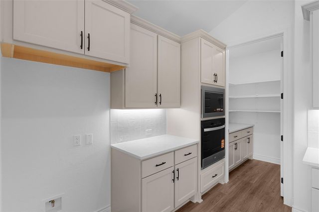 184 William Hersee DR, Bastrop, TX 78602