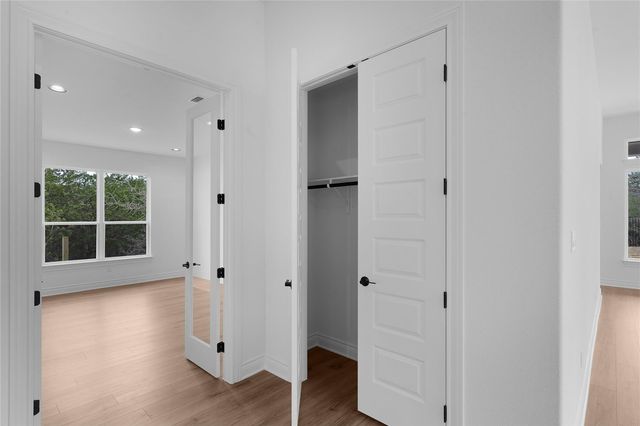 184 William Hersee DR, Bastrop, TX 78602