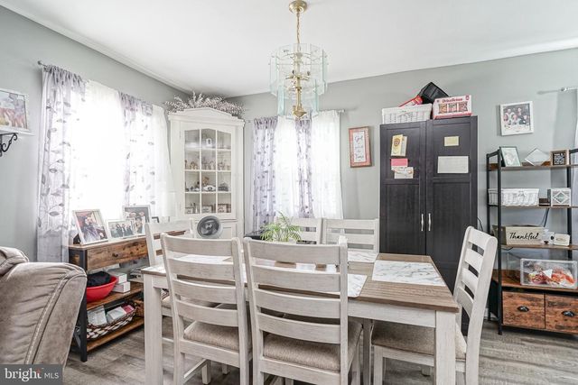 7 BRYN MAWR AVE AVE, Stratford, NJ 08084