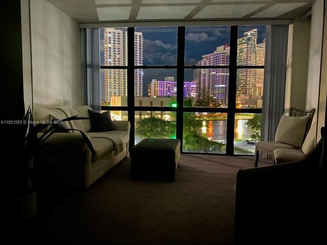 800 Parkview Dr 726, Hallandale Beach, FL 33009