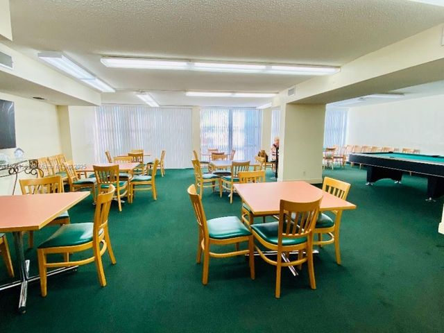 800 Parkview Dr 726, Hallandale Beach, FL 33009