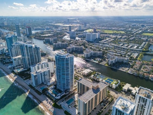 800 Parkview Dr 726, Hallandale Beach, FL 33009